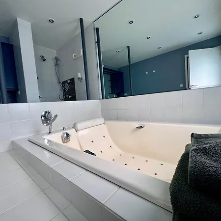 לינה וארוחת בוקר Maria