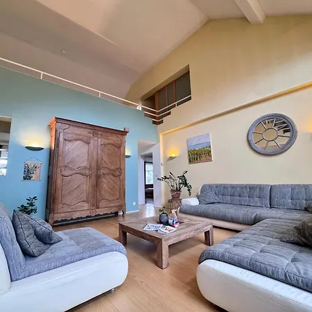 Maria לינה וארוחת בוקר 3*