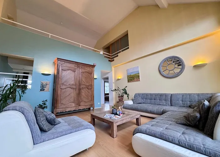 Maria Couette-café 3*